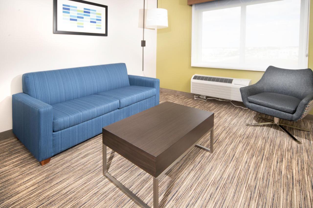 Holiday Inn Express & Suites - Fort Myers Airport By Ihg Exteriér fotografie