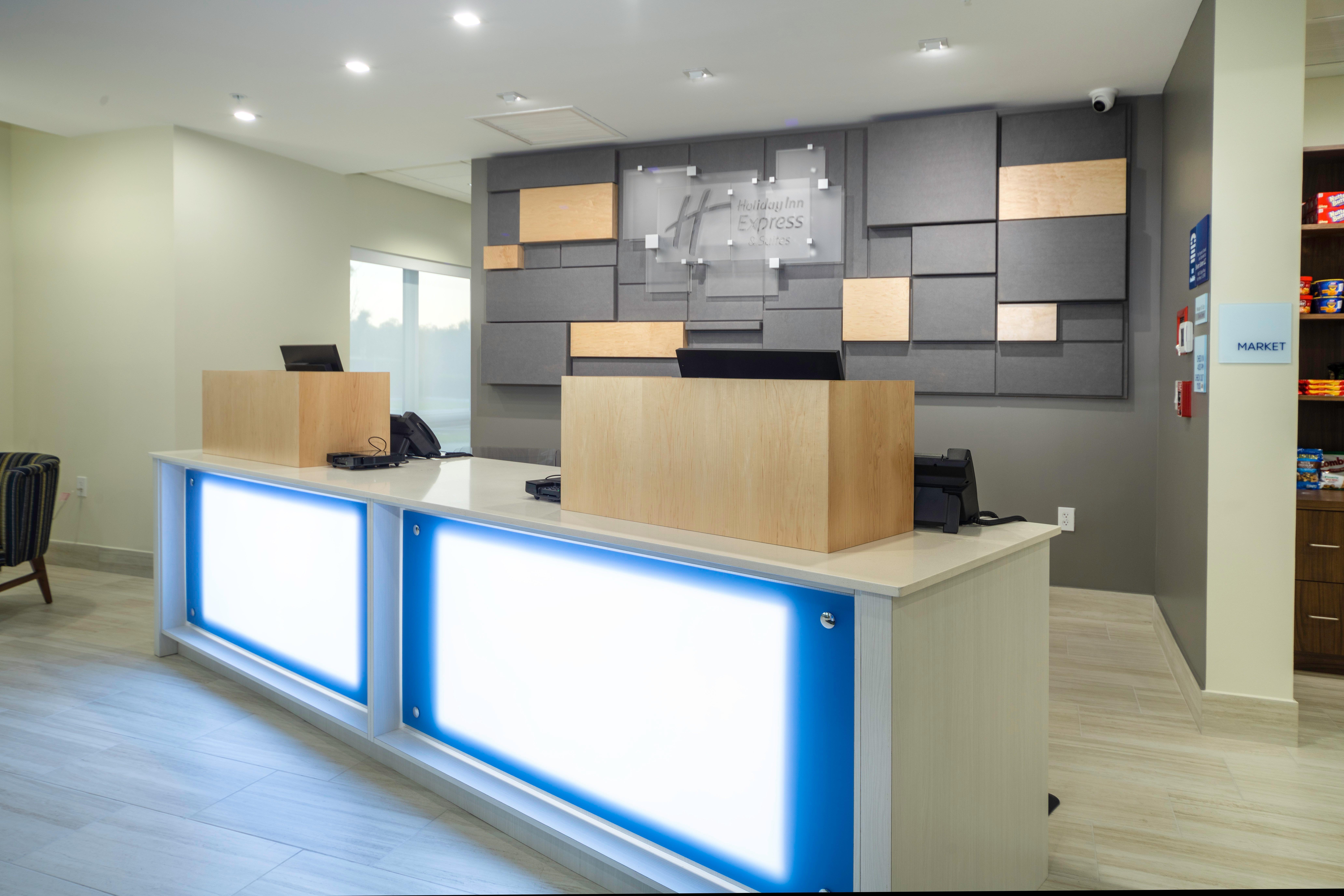 Holiday Inn Express & Suites - Fort Myers Airport By Ihg Exteriér fotografie